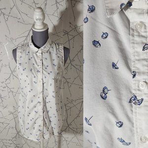 Reitmans White Umbrellas Printed Button Front Sleeveless Blouse